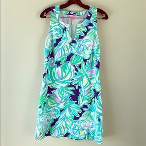 EUC Lilly Pulitzer size Small UPF shift dress